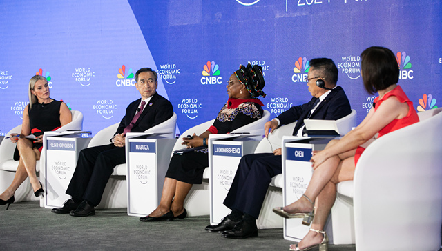 贸促会会长任鸿斌：中国依然愿意在贸易和投资领域与美国加深合作