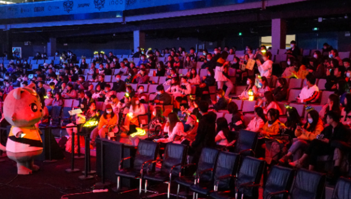 何猷君,商业模式,电子竞技,上市,星竞威武,