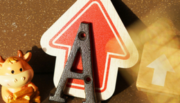 10秒钟爆买4.5亿股，广汇汽车连续跌停后再迎涨停，谁在买？