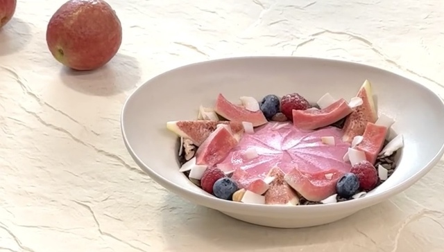 让人仿佛“空口嚼石膏”的酸奶碗又成新流行