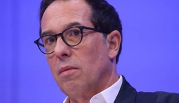 失去“第一”，欧莱雅“一把手”发话了