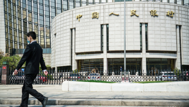 央行买卖国债操作要来了，目标是长债收益率而非量化宽松