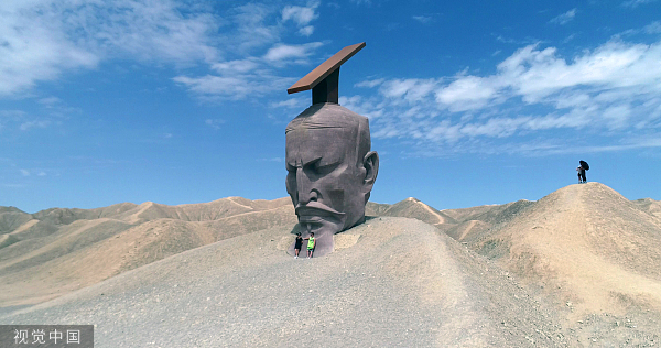 历史没有绝对完整的真相，或多或少都参杂着推理 | 专访