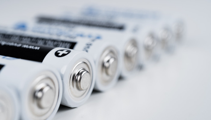 锂电产业链周记 | 全球最大钠离子电池储能电站投运 LG新能源拿下首笔磷酸铁锂电池大单