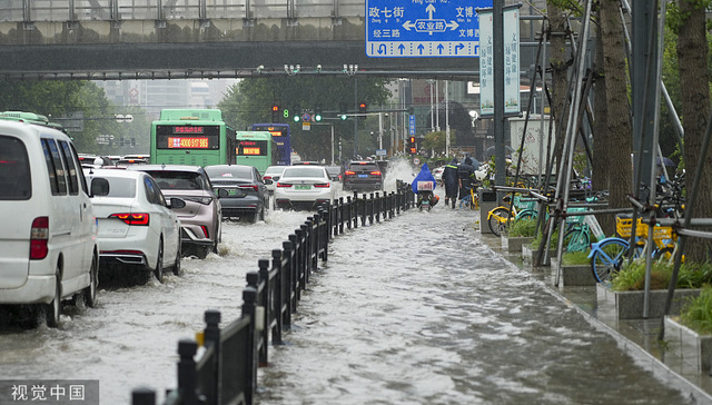 郑州27个小时平均降水量130.3毫米，今夜周口、驻马店等地或有大到暴雨