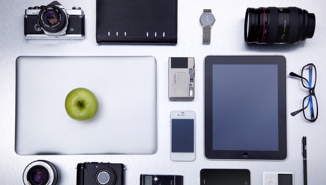 十大消费电子企业ESG报告出炉，工业富联、立讯精密温室气体排放量超百万吨 | ESG信披洞察