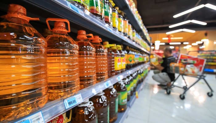 拷问“油罐车乱象”：为何食品安全规范的执行流于形式化