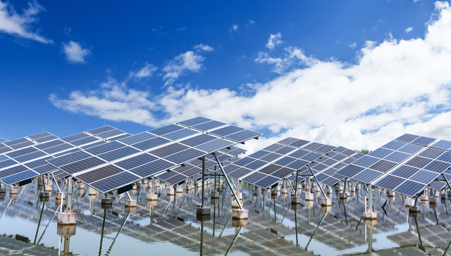 启动预重整后股价大跌，金刚光伏是如何一步步走向资不抵债的？