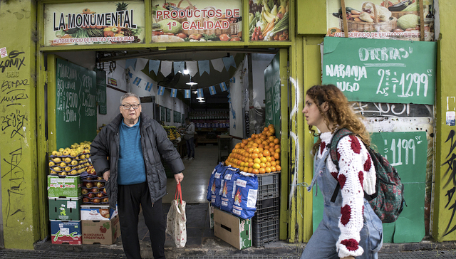 阿根廷全面启动经济改革，金融、能源等领域进入公共紧急状态