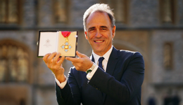 世界正变得更加危险和动荡，我们能做的是善良 | 专访