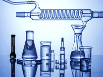 盘前机会前瞻|九部门联合发布，精细化工行业迎来重大利好！这几家高研发、高增长潜力股值得关注（附概念股）