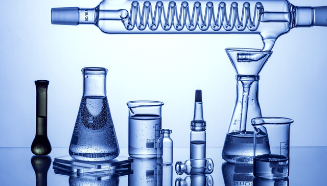 盘前机会前瞻|九部门联合发布，精细化工行业迎来重大利好！这几家高研发、高增长潜力股值得关注（附概念股）