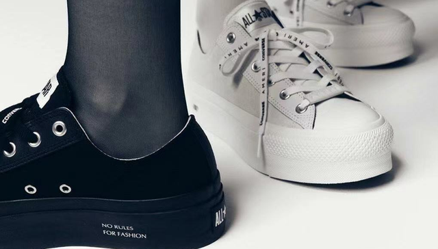 阿迪匡威都有限量联名鞋登场，HOURGLASS液体腮红新色亮相｜是日美好事物