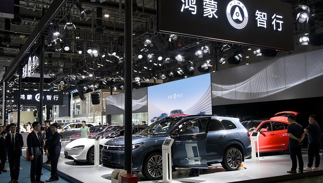 华为与江淮合作品牌确定为尊界，鸿蒙智行渠道调整在即