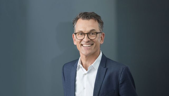 销量持续下滑的保时捷中国换帅，新高管面临多重挑战