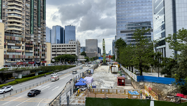 上半年基建相关财政支出增长5%，卖地收入缺口亟需增量政策弥补