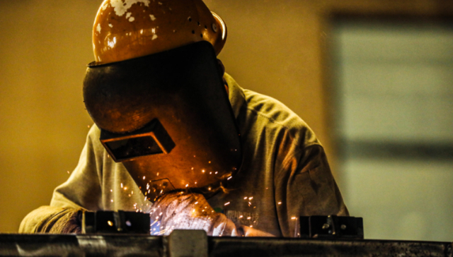 德国汽车供应商上半年迎来破产潮，分析预计下半年情况将持续恶化