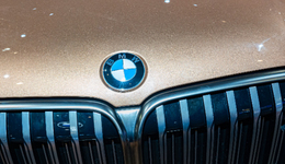 宝马“告别”价格战，豪华汽车的生意能好起来吗？