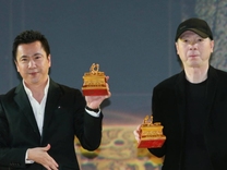 阿里影业“接盘”，冯小刚仍持股30%，华谊兄弟“告别”东阳美拉