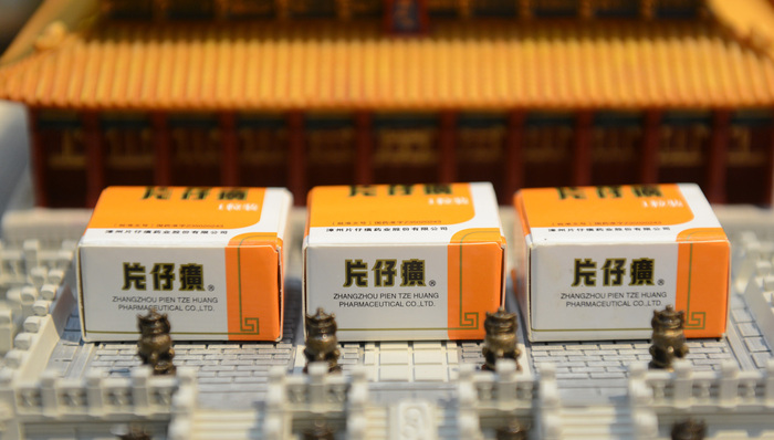 片仔癀二季度净利七年来首次下滑，提价“法宝”失灵