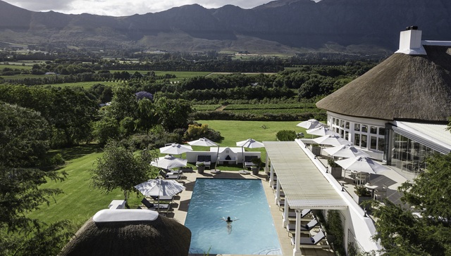 杭州第二家四季酒店年底亮相，土耳其航空展出全新水晶商务舱套间 | 一周旅行指南