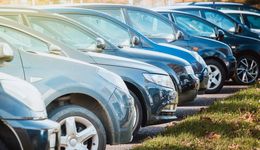 易鑫集团累计融资超150亿元，市值却跌至42亿港元