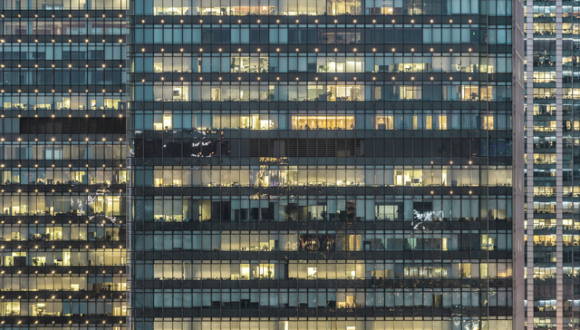 大厂们温室气体排放普遍上升，阿里总量最多、美团增幅最大 | ESG信披洞察