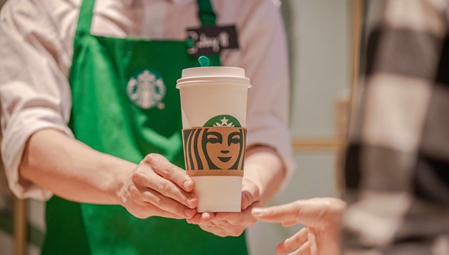 “异类”星巴克为什么有喊出“不打价格战”的底气？