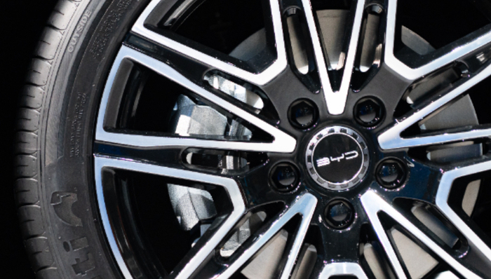 价格战,新能源汽车,比亚迪,