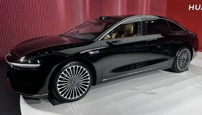 电厂 | 复制问界的成功？享界S9要先过BBA