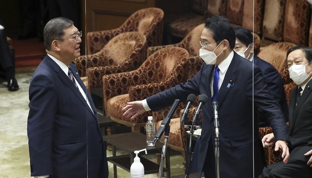 日本将迎来新首相，热门人选石破茂支持逐步加息