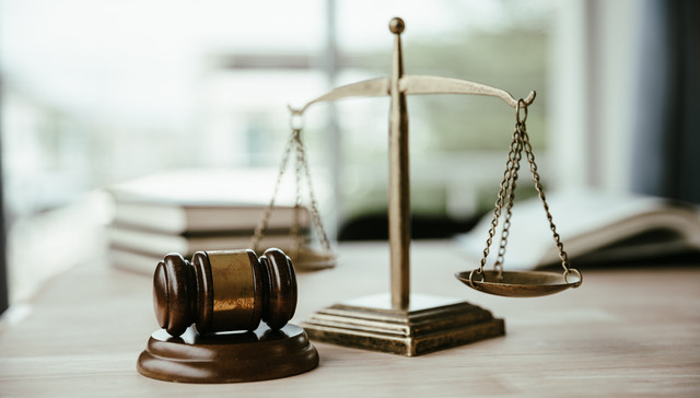 合盛硅业原总经理方红承一审被判四年六个月，家属称将上诉