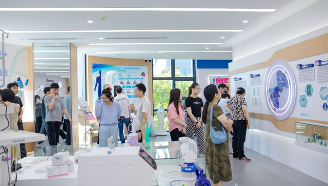 【营商环境】青浦：“有感服务+无感监管”助力生物医药产业高质量发展