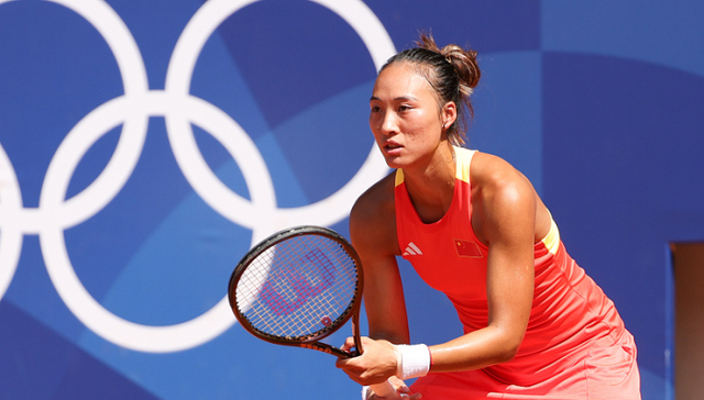 郑钦文赢了，中国网球学校爆了