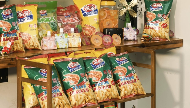 老牌零食亲亲食品还在找新出路