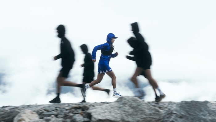 北面开始正面硬刚始祖鸟、萨洛蒙和HOKA