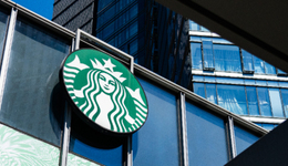 星巴克，急了