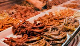 鹵味三巨頭，留不住年輕人