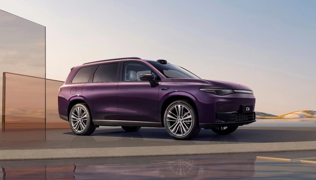 从跟随到追求领先，零跑汽车主动加码智能化投入