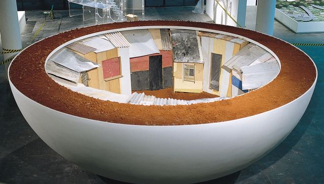 小而美的艺术品是否胜于大而全？| 8月沪京展览推荐