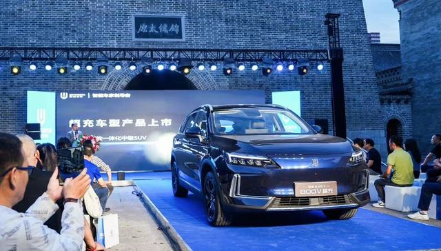 创维汽车黄宏生保健式营销再引争议，称车内午休亚健康问题全部消失