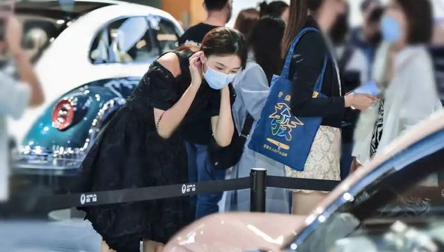 价格战硝烟未散，国产汽车品牌为什么又开始冲击高端？ | 电厂