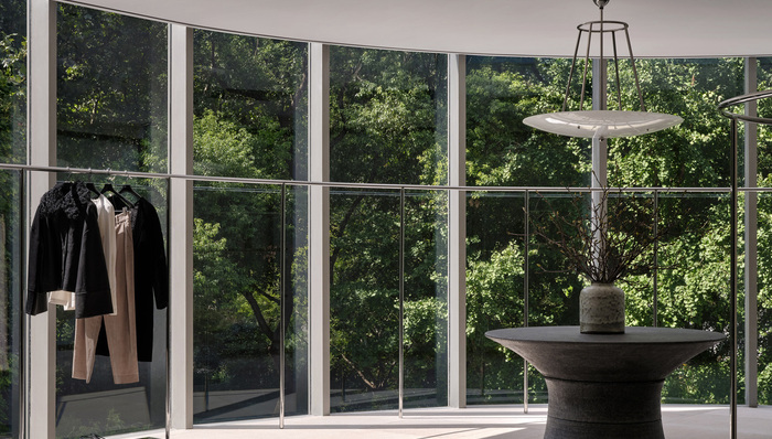 中国商场里又多了一批新海外高端服装品牌