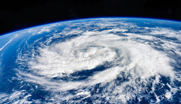 第13號臺風(fēng)“貝碧嘉”預(yù)計(jì)將于9月16日凌晨在浦東到舟山一帶登陸