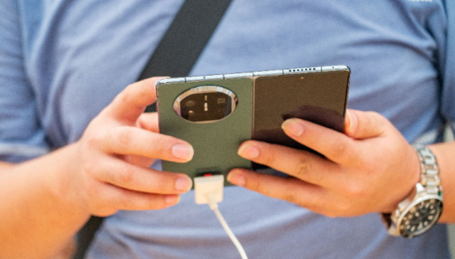 金力泰,折叠屏,收购