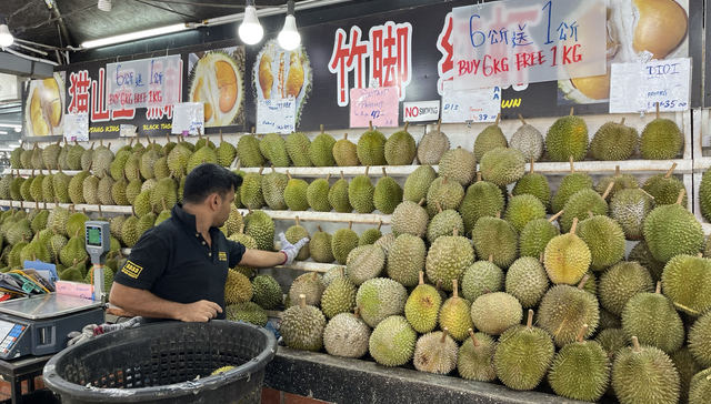 【特写】东南亚榴莲中国大战