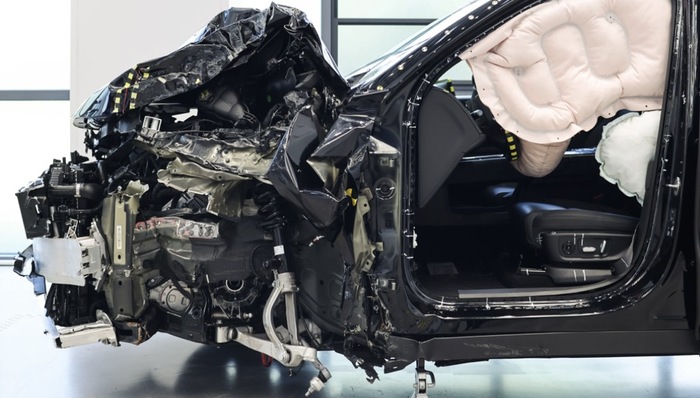 电厂 ｜ 改A柱就要花7000万 理想如何投入汽车安全？