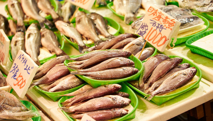 直通部委丨中日达成共识文件不意味中方立即全面恢复日水产品进口 5省新增12条河流发生超警以上洪水