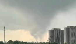 上海青浦20日下午发生短时龙卷风，无人员伤亡、房屋倒塌