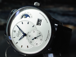 月影流转，在腕间感受月光｜当周腕表